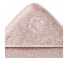 Badcape en washandje in roze badstof met wit geborduurd schaapje