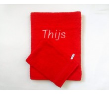 Handdoek (50 cm x 100 cm) Clarysse Viva rood (400 gr./m²) + ongeborduurd washandje
